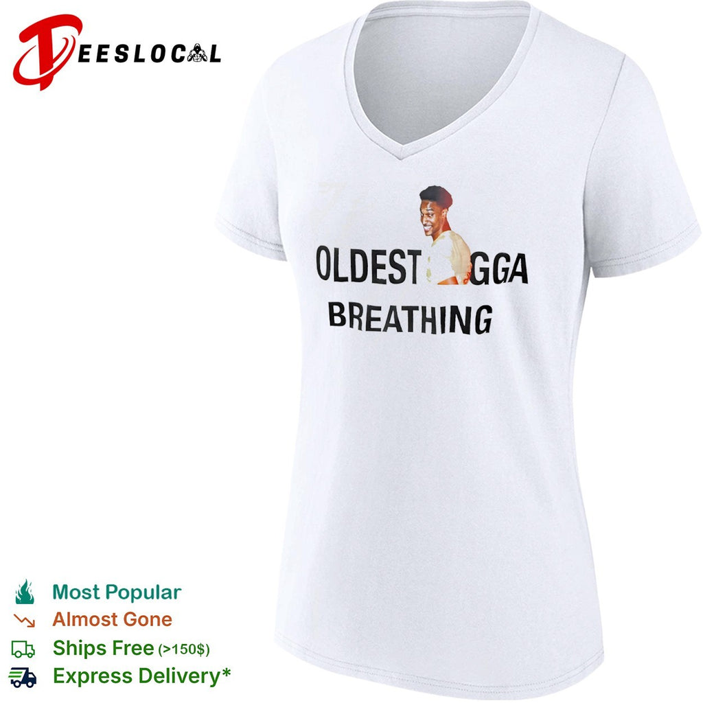 Man smiling oldest breathing shirt