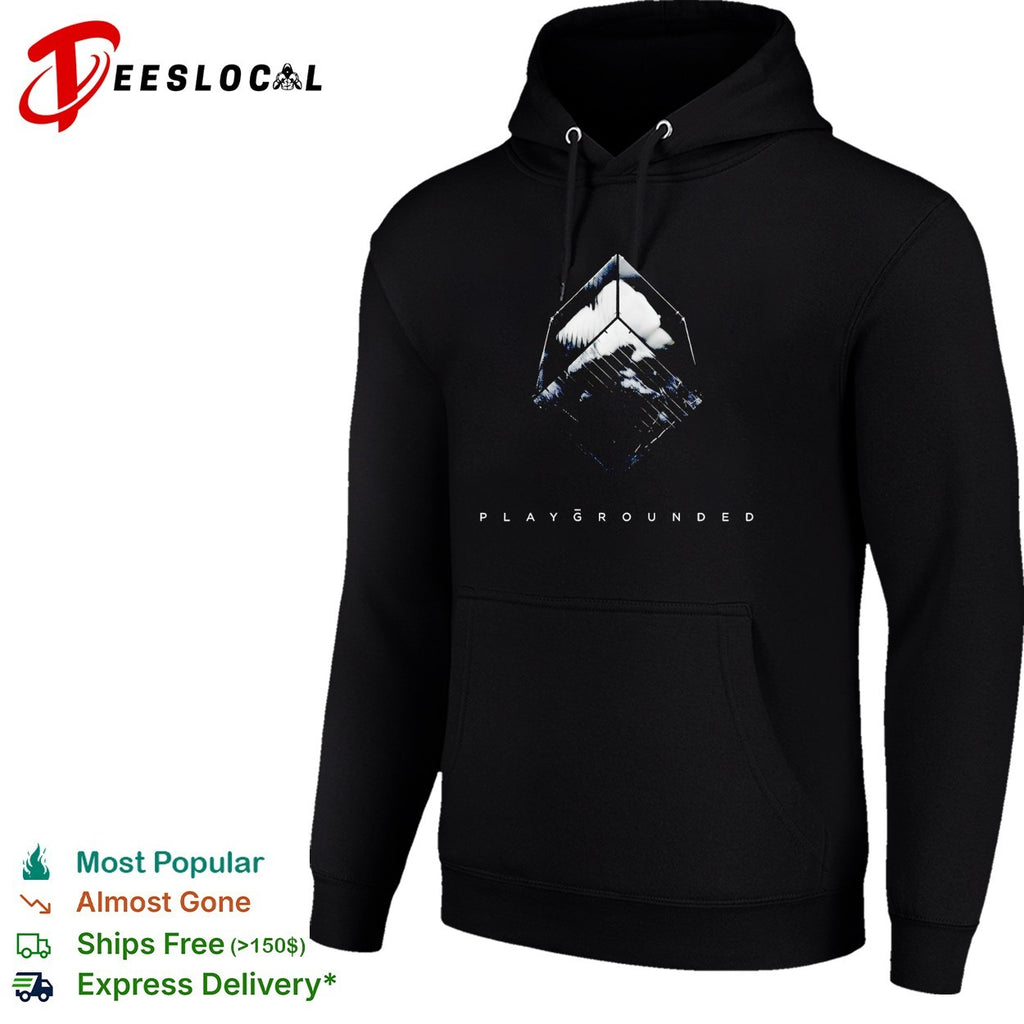 Playgrounded geometric shape shirt