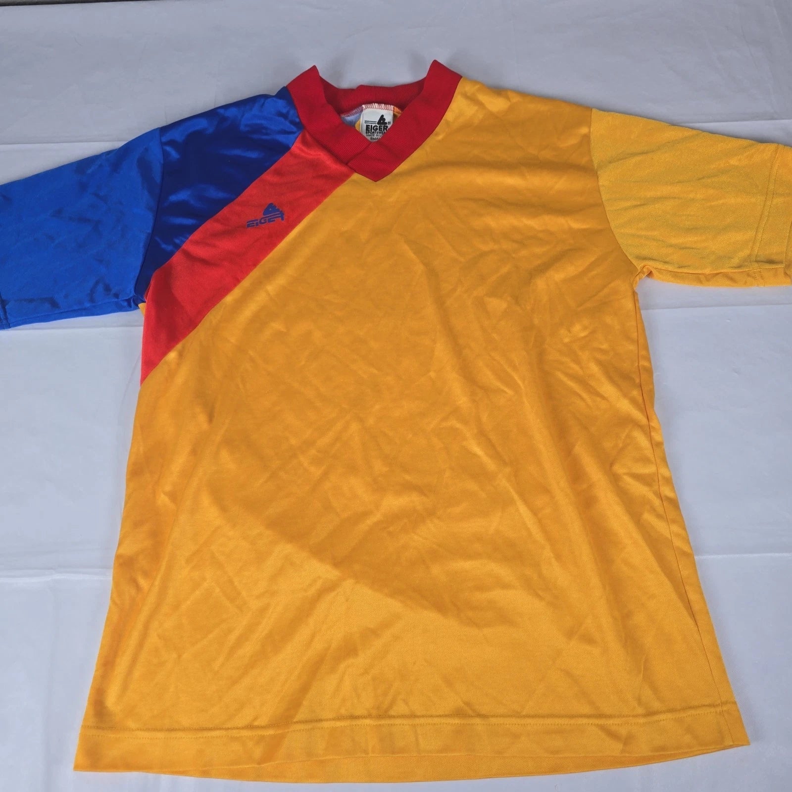4 Eiger Sportswear Shirt Small Vintage 80's 90's Columbia Soccer Colors (1990)