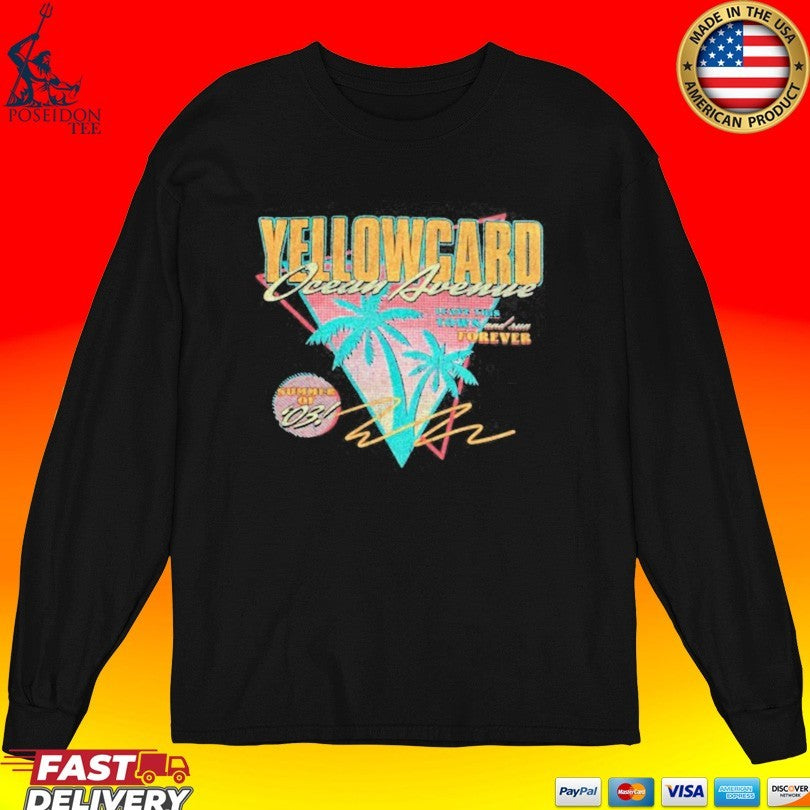 Yellowcard Band Ocean Ave Triangle Graphite T-shirt